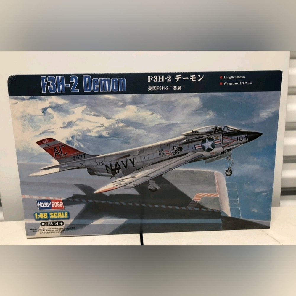 Hobby Boss 80364 1:48 F3H-2 Demon Aircraft Plastic Model Kit . New